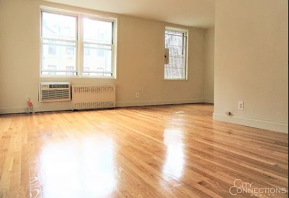 Rented by City Connections Realty | media 17