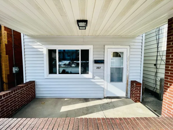207 E 15th Ave, Homestead, PA 15120