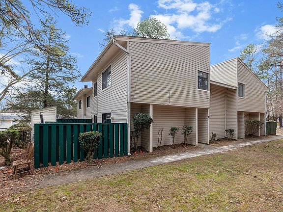 2nd image of 4719 Walden Pond Dr APT B