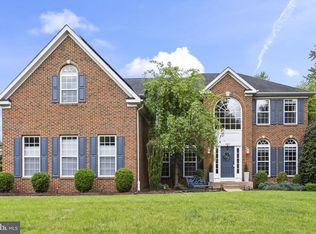 6857 Emma Ct, Warrenton, VA 20187