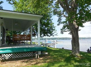 96 N Rainbow Shores Rd, Pulaski, NY 13142