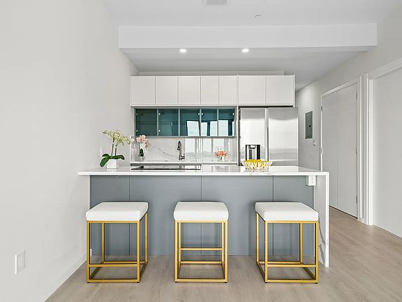 3rd image of 29 W End Ave #4B