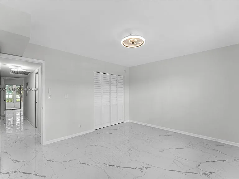 2303 Lucaya Ln #H2 — Photo 16