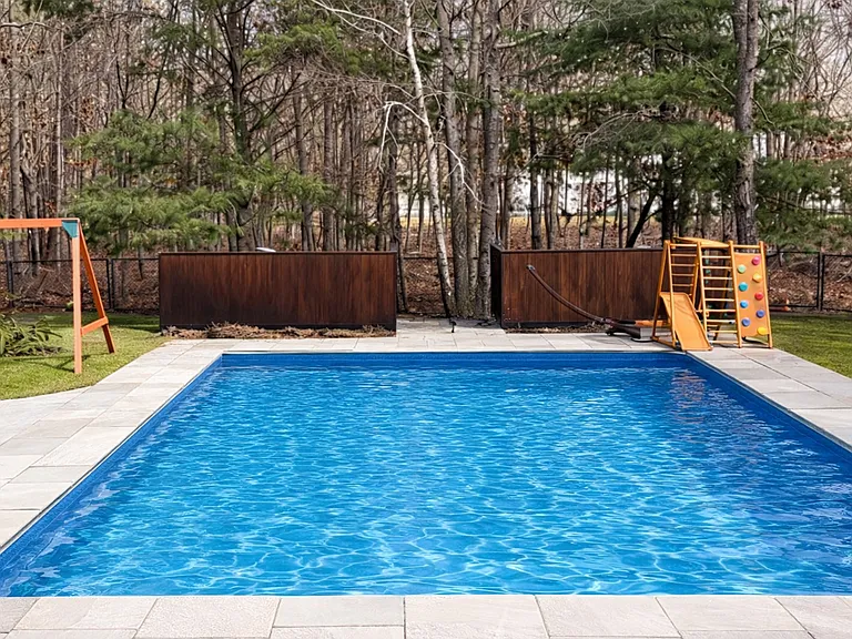 2892 Quogue Riverhead Rd — Photo 2
