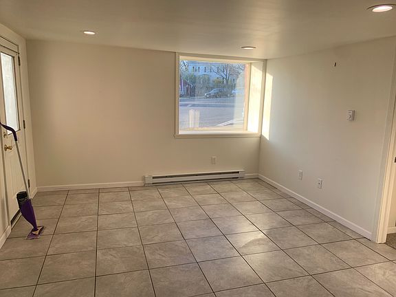 4th image of 7 Salem St
