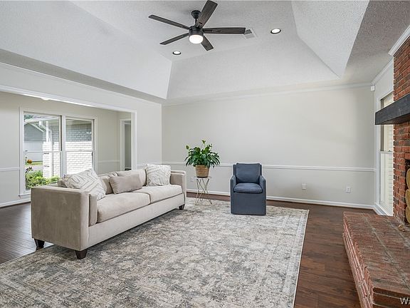 4th image of 8423 Snow Cir