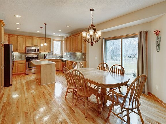 3rd image of 20148 Farnham Ave N