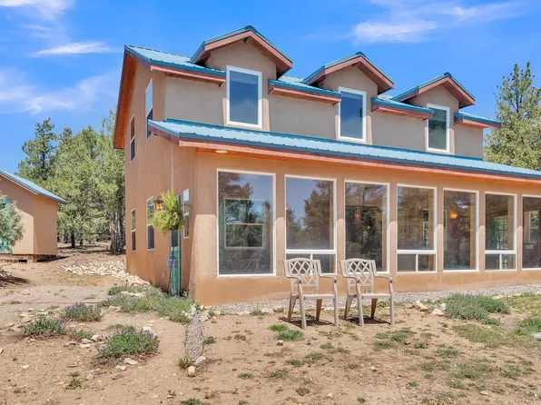 9 Dutchs Rd, Valdez, NM 87580