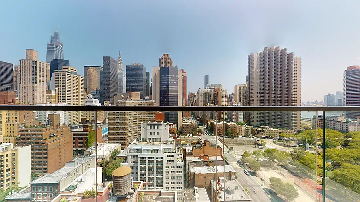 Rented by Bond New York | media 15