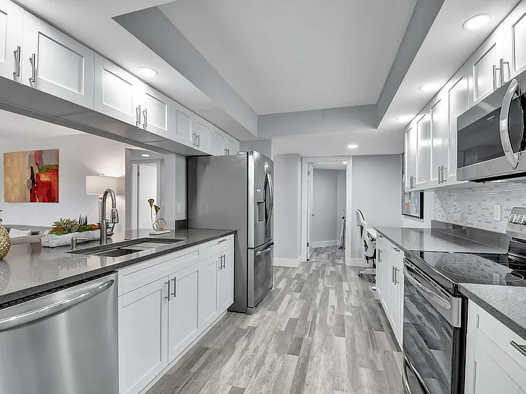 2255 Lindell Blvd #4103 — Photo 9