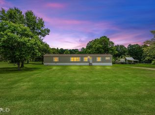 12753 Denise Dr, Keithville, LA 71047