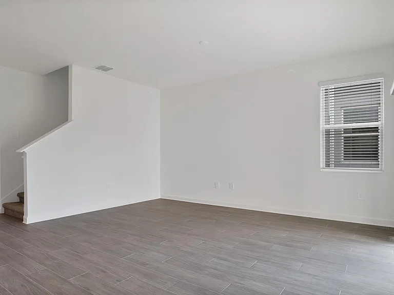 11848 Language Way — Photo 7