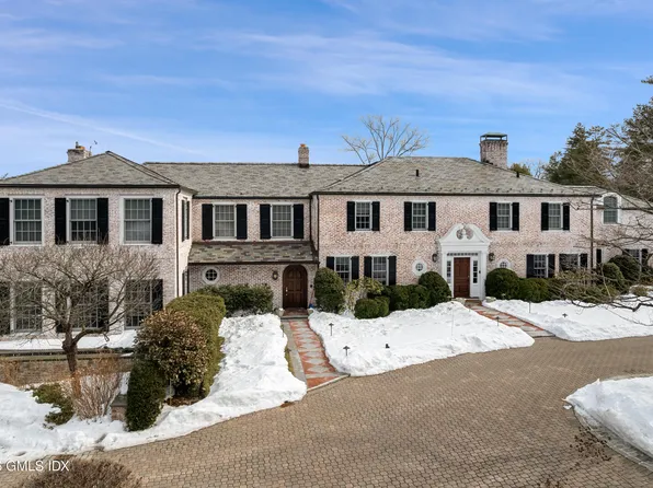 19 Hawkwood Ln, Greenwich, CT 06830