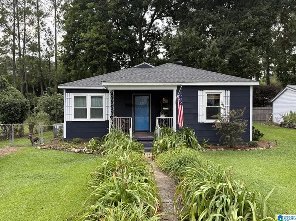 206 Kay Ave, Trussville, AL 35173