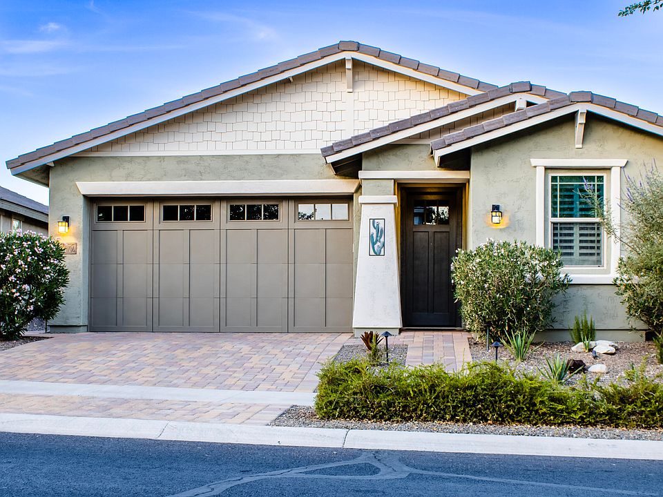 1st image of 20772 W MEADOWBROOK Avenue
