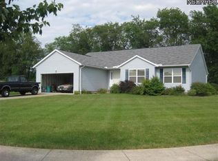 967 Bruce Dr, Kent, OH 44240