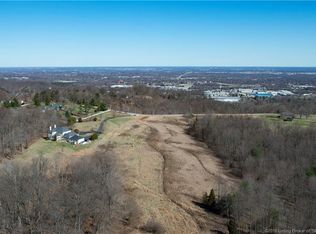 S Skyline Dr, Floyds knobs, IN 47119