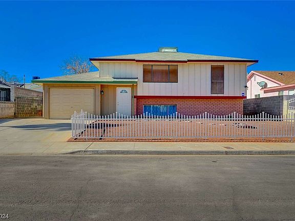 2nd image of 104 Windsong St