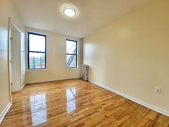 200 W 145th St #26