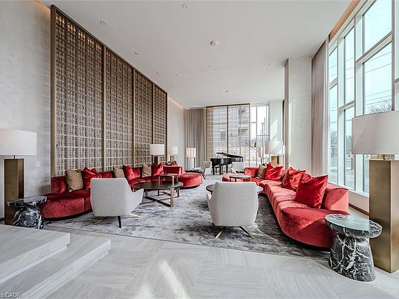 4th image of 93 Arthur St S #618