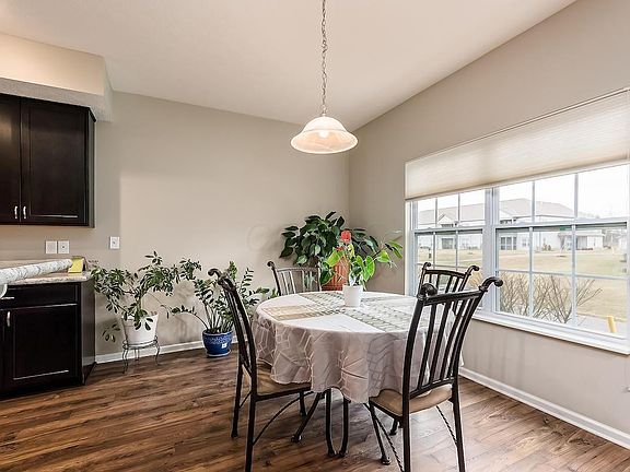 5th image of 5911 Blackbird Way