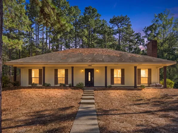 144 E Lakeside Dr, Hattiesburg, MS 39402