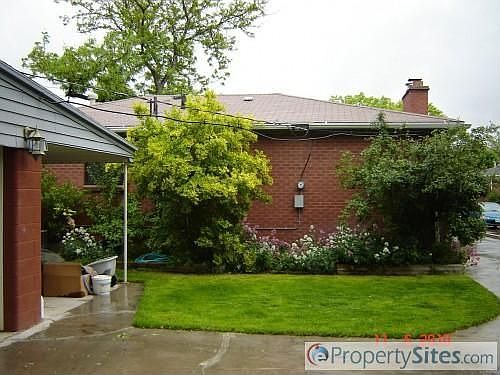 4th image of 3282 Breeze Dr