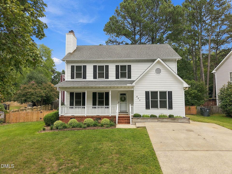 1st image of 603 Pinewood Dr