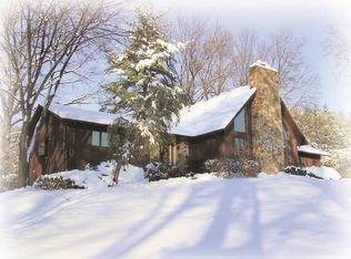 166 Pascack Rd, Pearl River, NY 10965