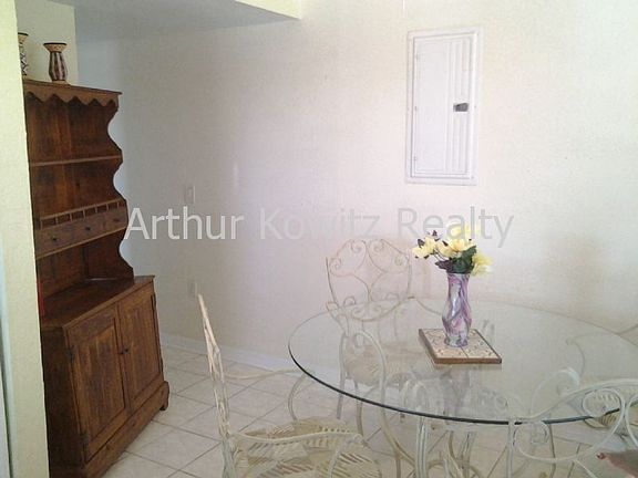 4th image of 707 Harvey Ave APT 2