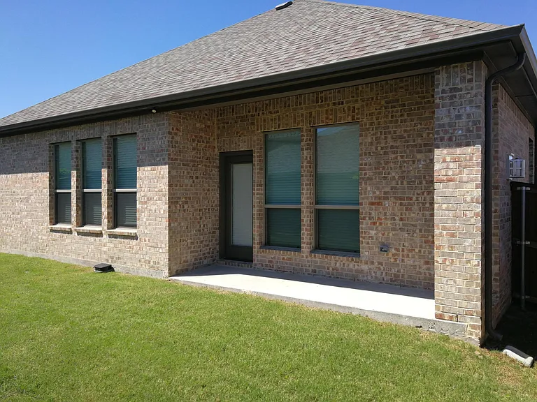 1513 Gallant Fox Dr — Photo 15