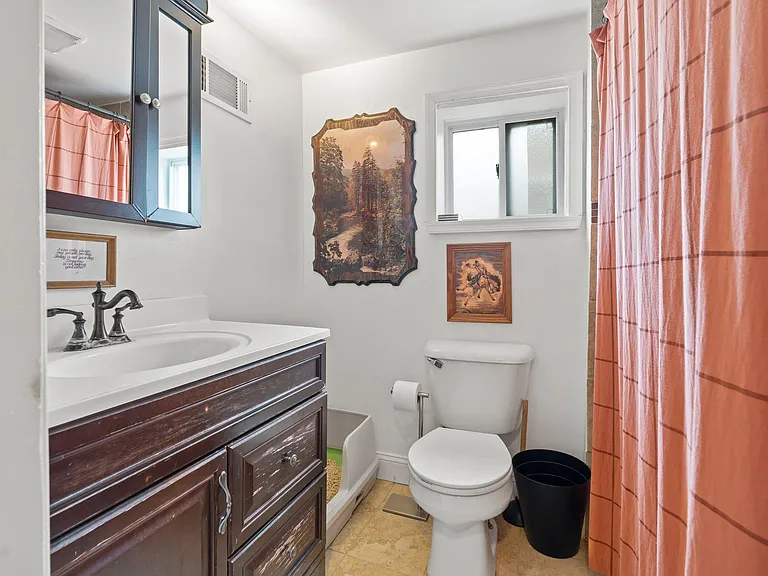 1224 E Columbia Ave — Photo 13