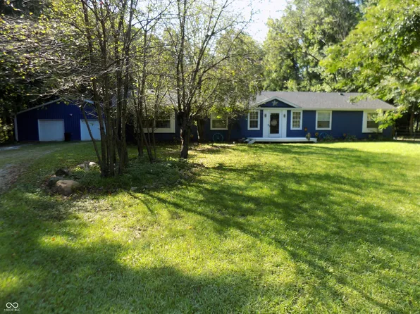 3095 N Hurricane Hls, Paragon, IN 46166