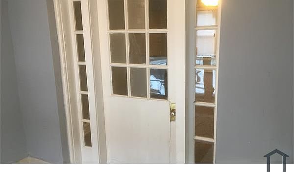 1st image of 1373 Anchor St