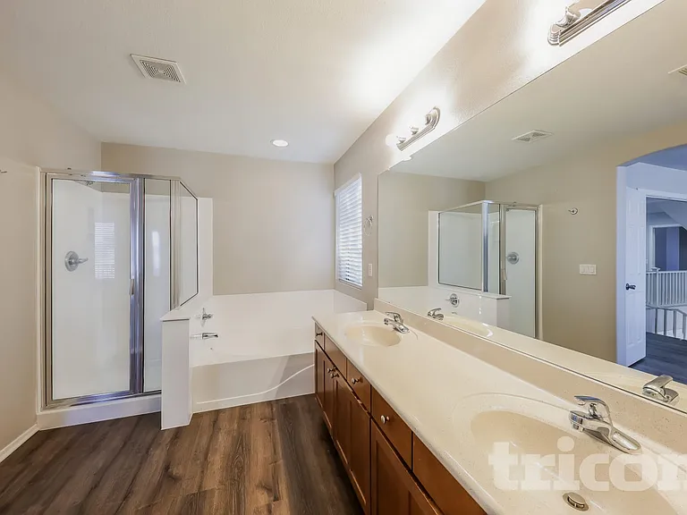 16191 N 157th Dr — Photo 10