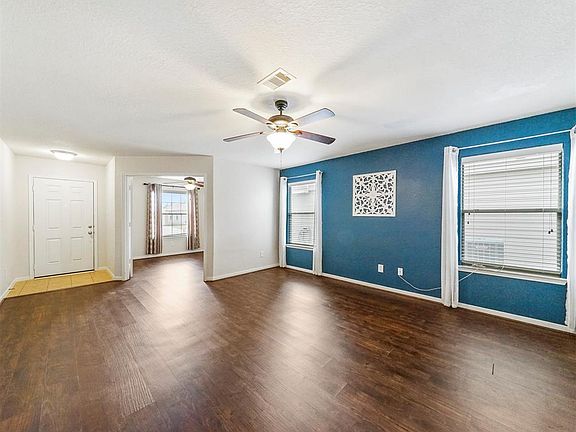 3rd image of 21354 Beacon Springs Ln