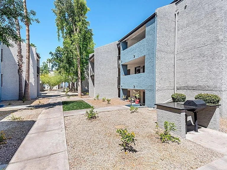 Portola East Mesa — Photo 16