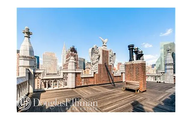 Sold by Douglas Elliman | media 12