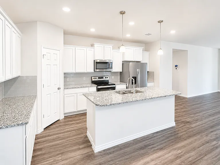 1706 Friesian Loop — Photo 12