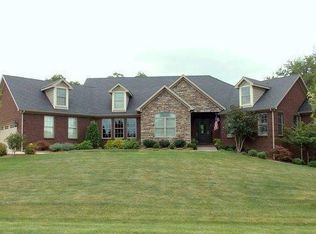 713 Chinkapin Dr, Nicholasville, KY 40356