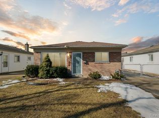6491 N Waverly St, Dearborn Heights, MI 48127