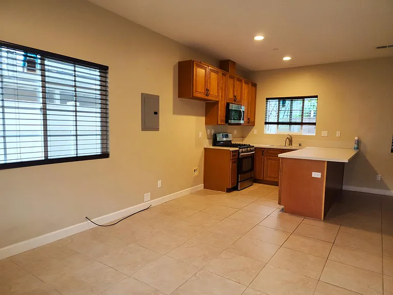 11361 Jola Ave — Photo 2