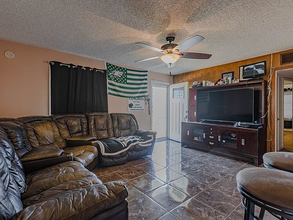 5th image of 1508 N Patton Dr
