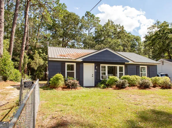 2312 Spurgeon St, Waycross, GA 31501