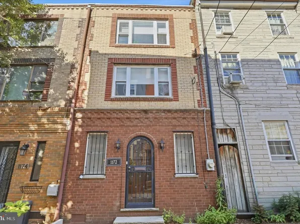 1172 S Darien St, Philadelphia, PA 19147
