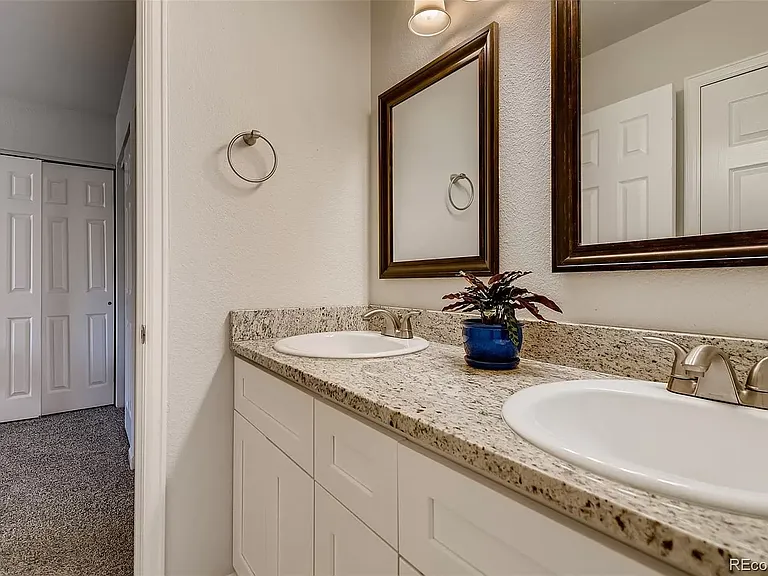 2nd floor bathroom
