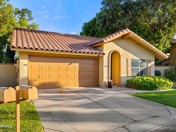 3rd image of 12370 S SHOSHONI Drive