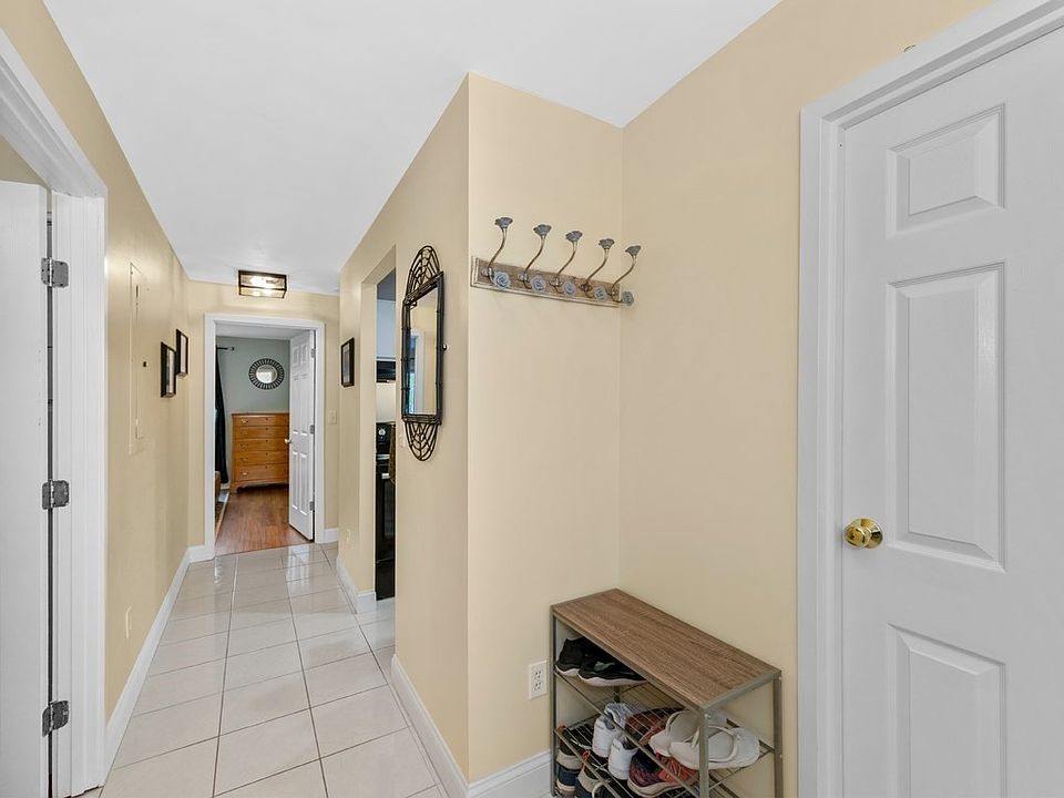 45 Loomis St Malden, MA, 02148 Apartments for Rent Zillow