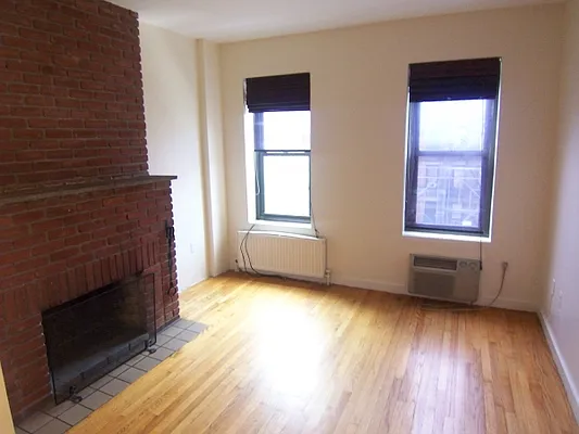 Rented by Citi Habitats | media 7