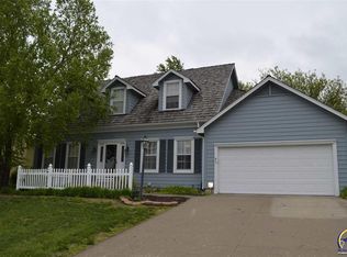 3636 SW Red Hawk Ct, Topeka, KS 66614